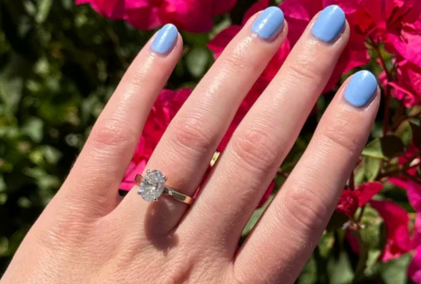 Nail Polish Revolution | Experience the Speed of Dazzle Dry Today!